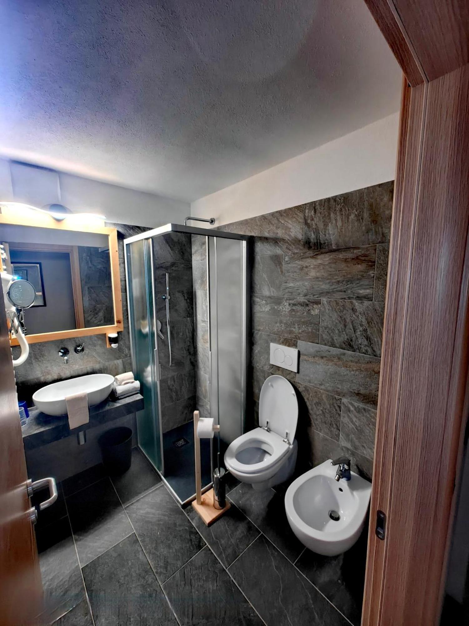 קאמפיטלו די פאסה Hotel Ciamol מראה חיצוני תמונה